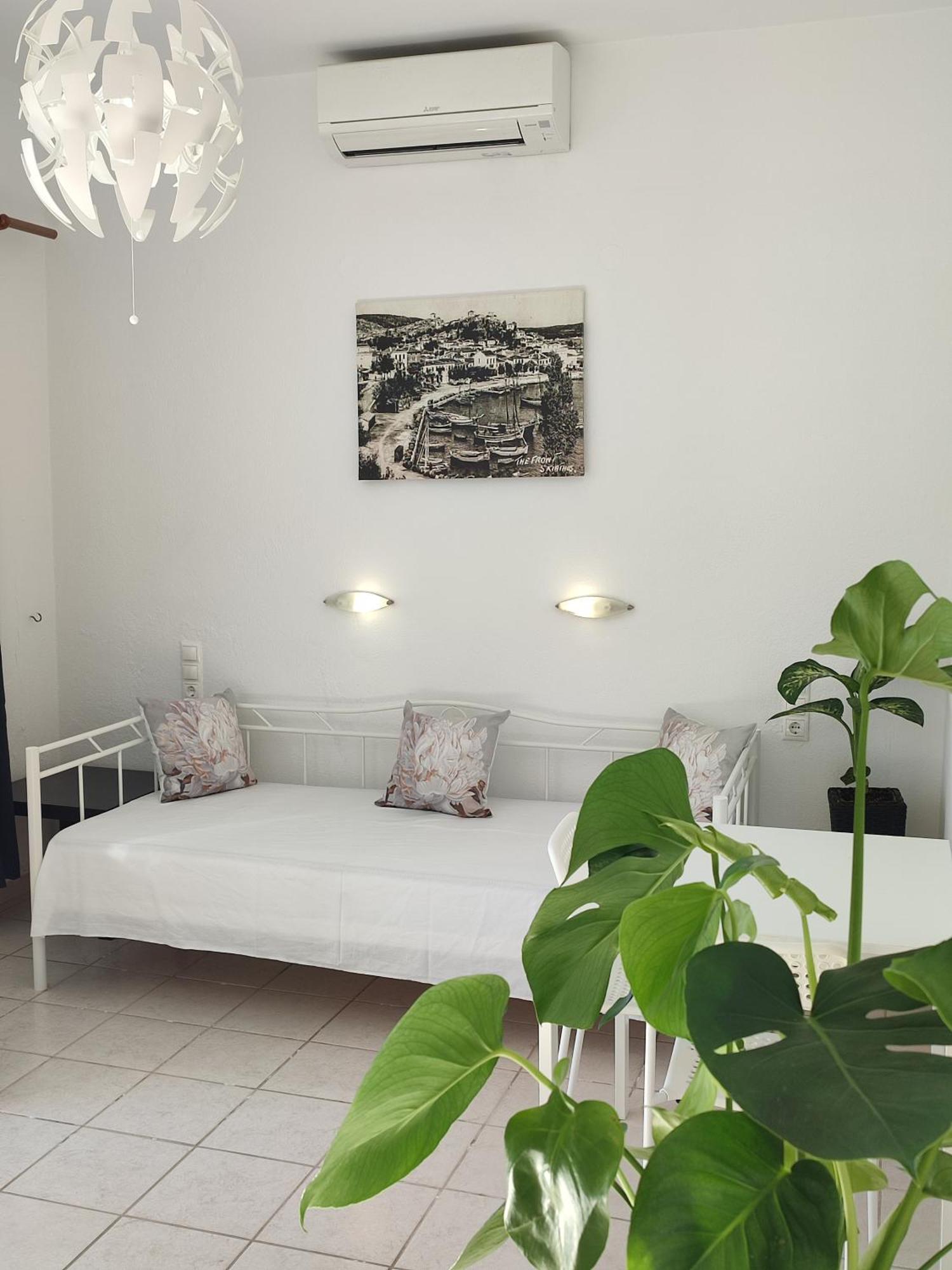 Hotel Nina *